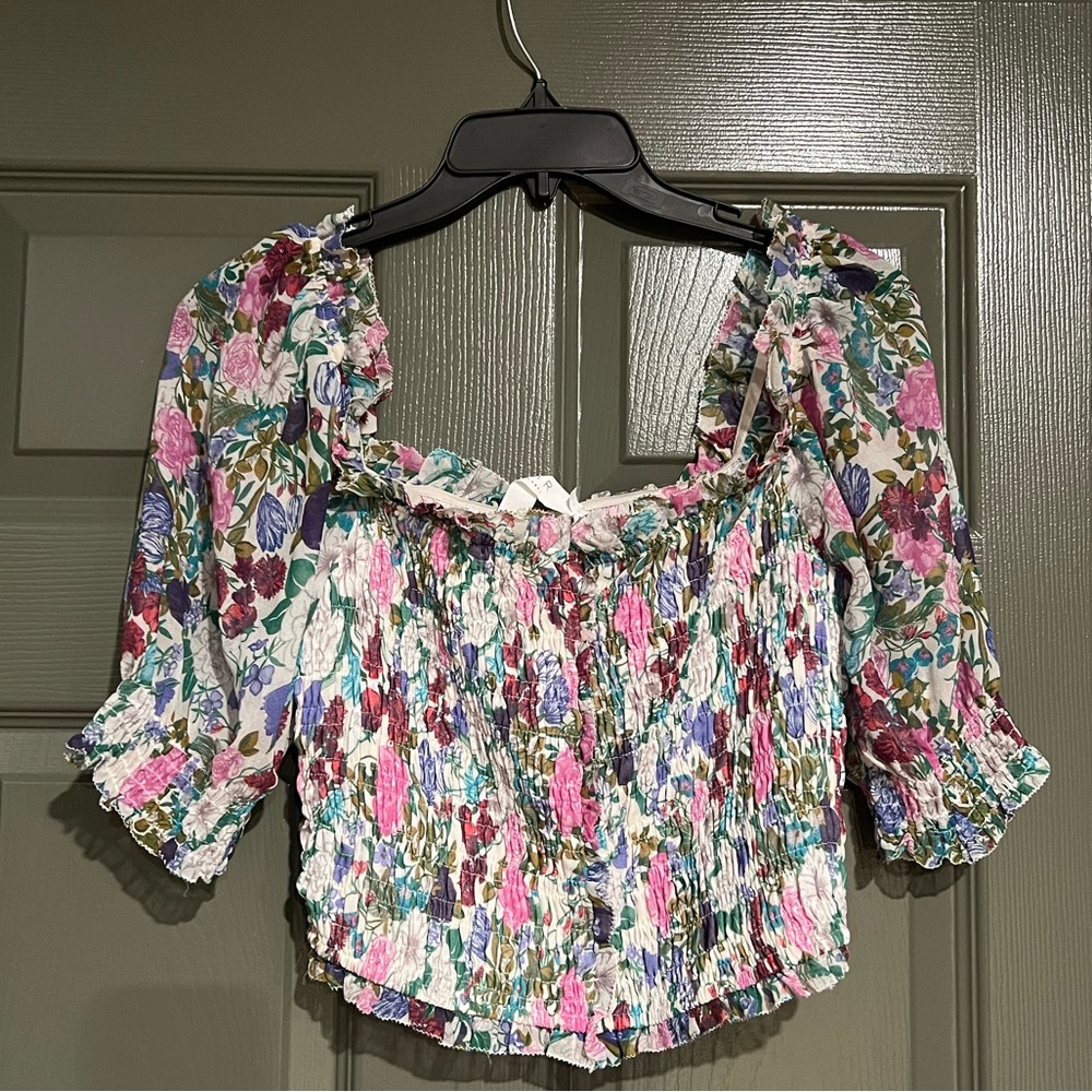 ASTR the Label Floral off the shoulder crop